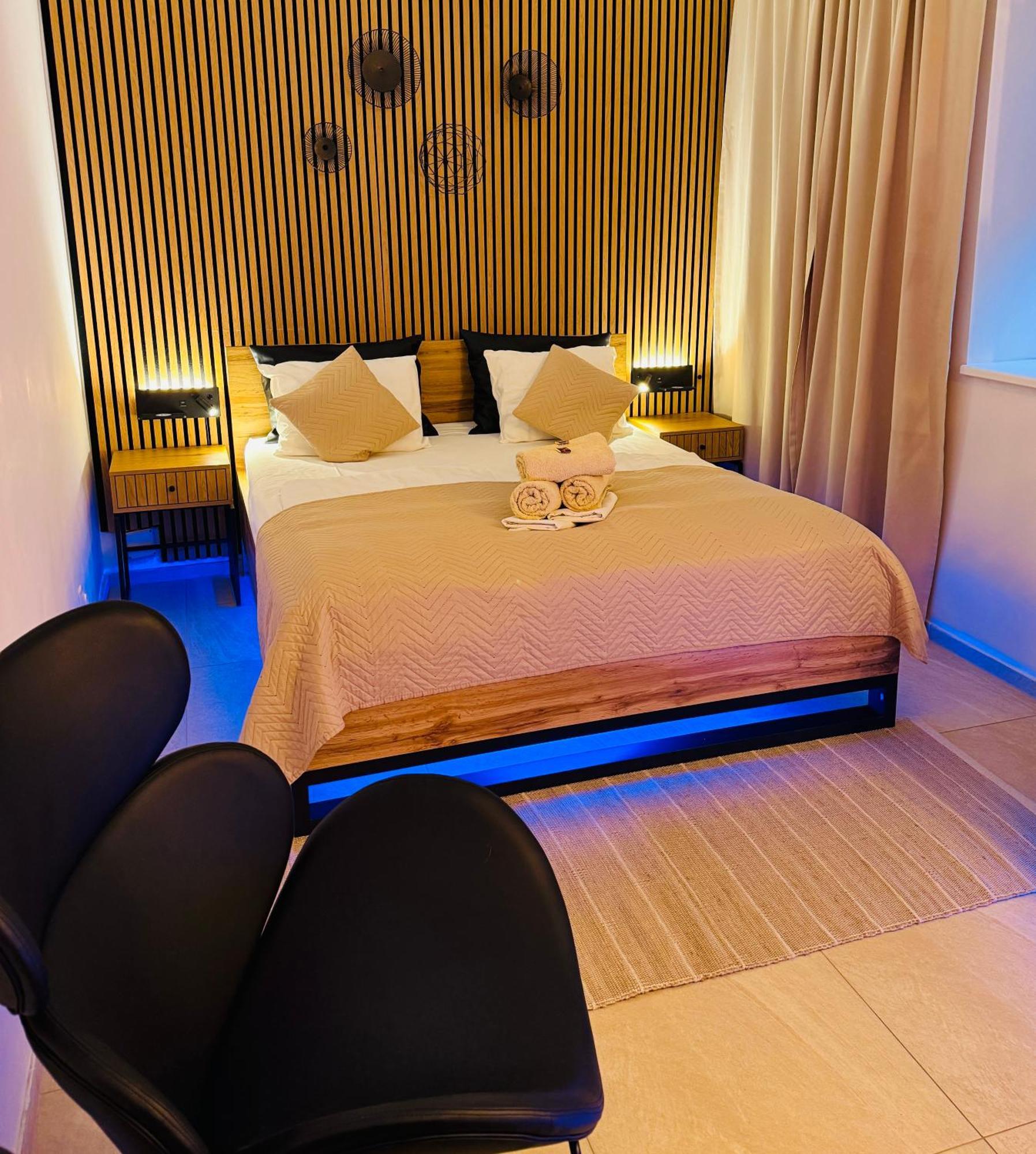 Sauna Studio Near Centre/Airport Prague Extérieur photo